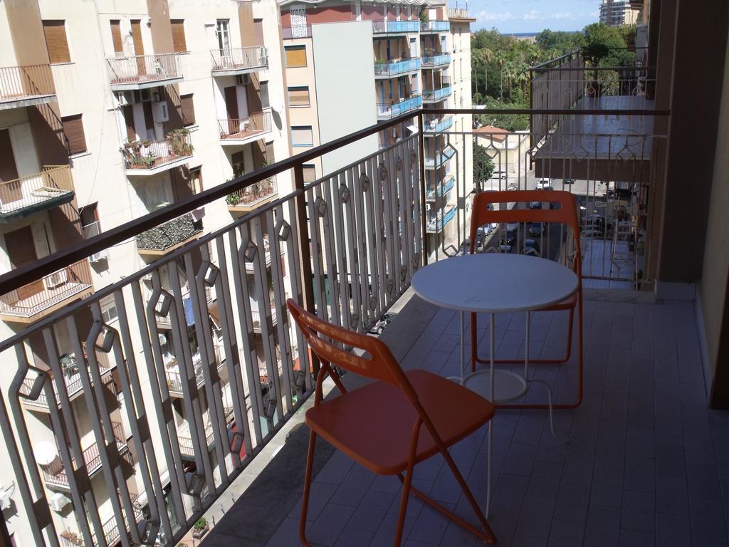 A Tre Passi Dal Centro Hotel Palermo Esterno foto