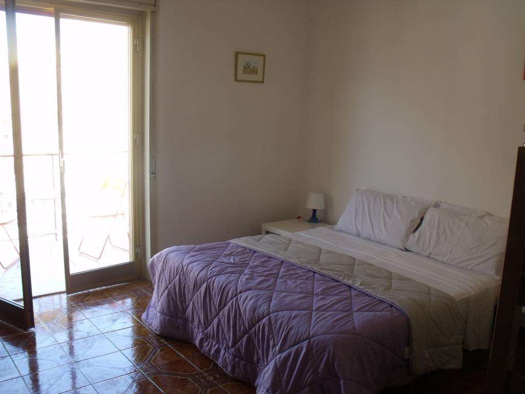 A Tre Passi Dal Centro Hotel Palermo Esterno foto